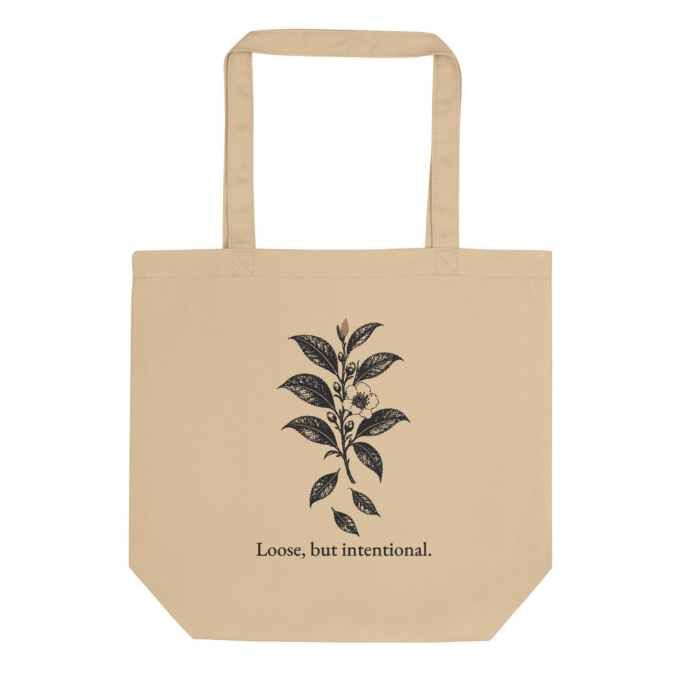 Loose, but intentional tote